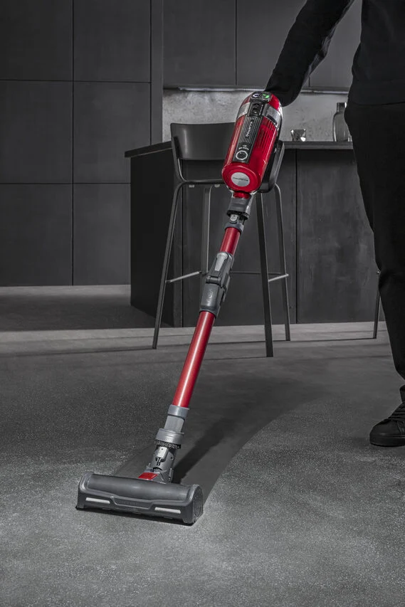 Rowenta X-Force RH9879 XFORCE FLEX 11.60 Animal Care, Scopa Ricaricabile, Aspirapolvere con Tubo Flessibile per raggiungere ogni punto, Motore Digitale, 130 Air Watt di potenza, Aspira 45 mi